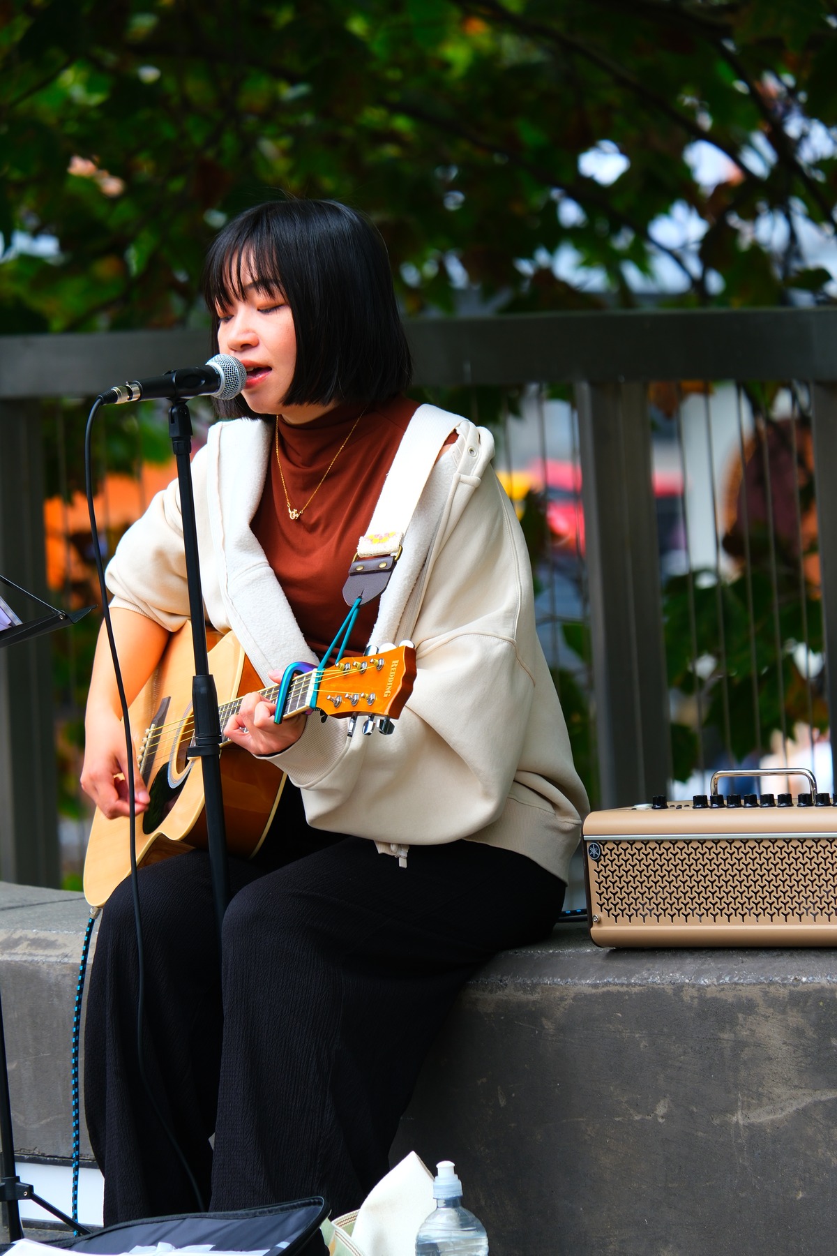 Mooni 現場演唱
